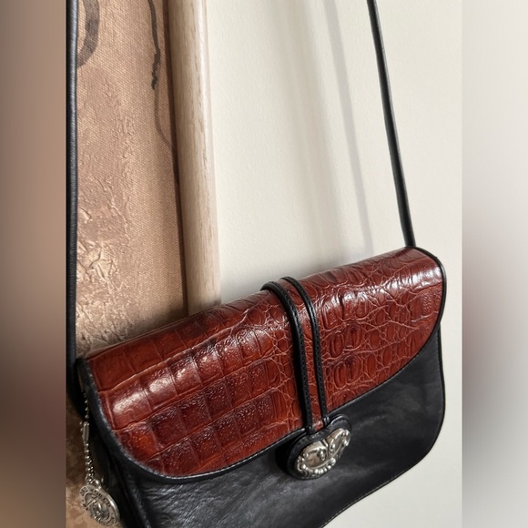 Vintage One World BRIGHTON ChocBrown Croc-Embossed & Black Leather Crossbody Bag - Picture 3 of 15